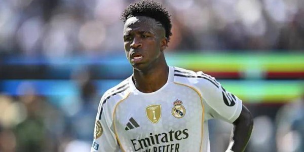 维尼修斯聊生涯：为皇马和巴西踢球是终身愿望