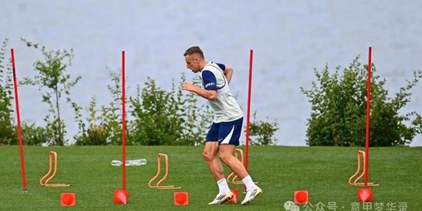 两根老枪回归意甲，佛罗伦萨免签39岁哲科，因莫比莱加盟博洛尼亚